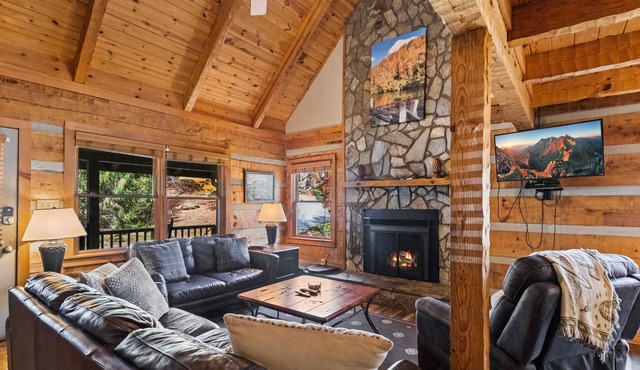 Secluded Cabin with Rustic Charm