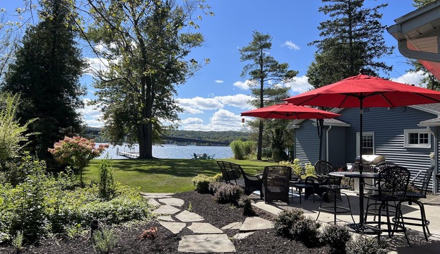 Secluded Chautauqua Lake House, private dock & beach, short stroll to town!