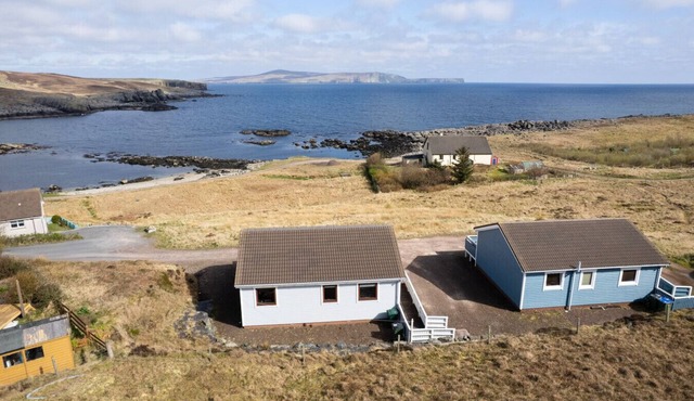 Secluded Coastal Retreat Near Lerwick & Beaches