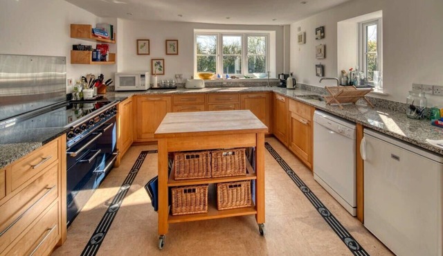 Secluded Cottage & Garden nr Sherborne