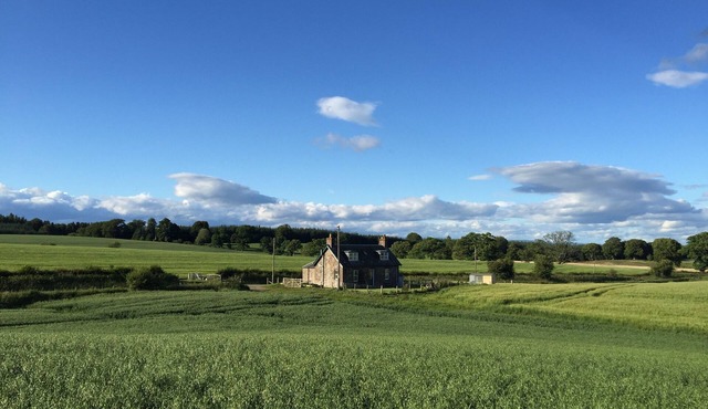 Secluded Cottage in Idyllic Rural Location surrounded by beautiful countryside