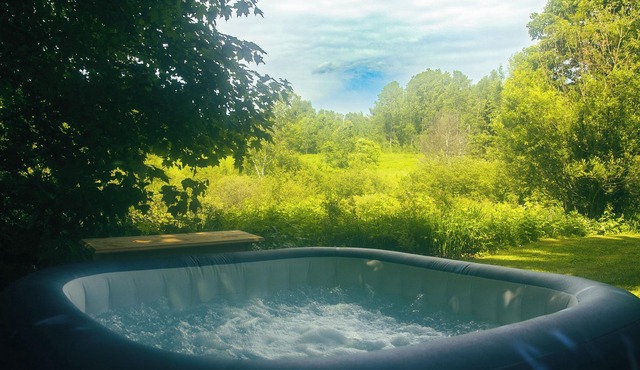 Secluded Cottage | Sauna & Hot Tub on 44 Acres | Pets Welcome