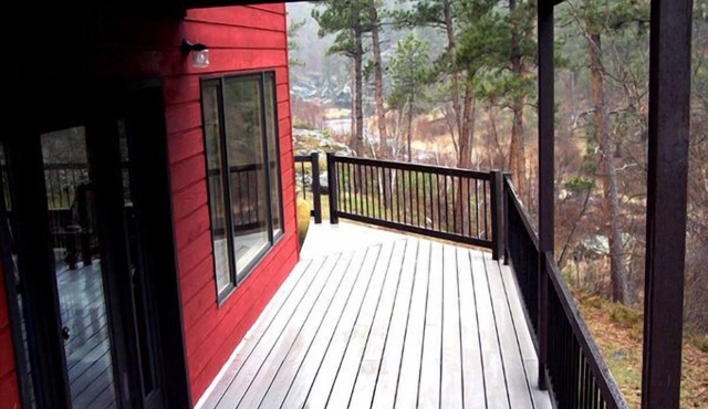 Secluded Creekside cabin with access to the best swimming hole on Spring Creek