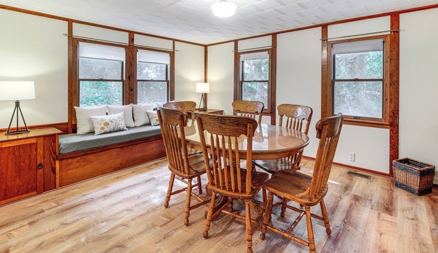 Secluded Crown Point Haven Near Golfing & Parks!