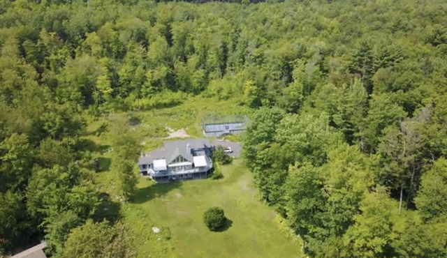 Secluded Diamond Point Retreat on Lake George w/pickleball fence!