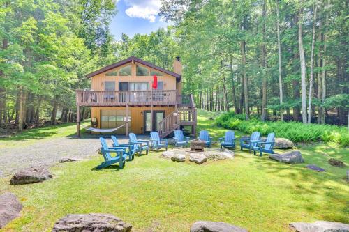 Secluded Family Cabin w/Fire Pit in Lake Ariel!