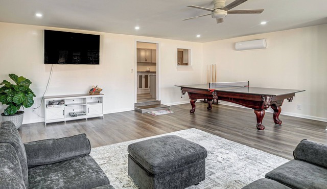 Secluded Family Home in Springfield, Pets Welcome!
