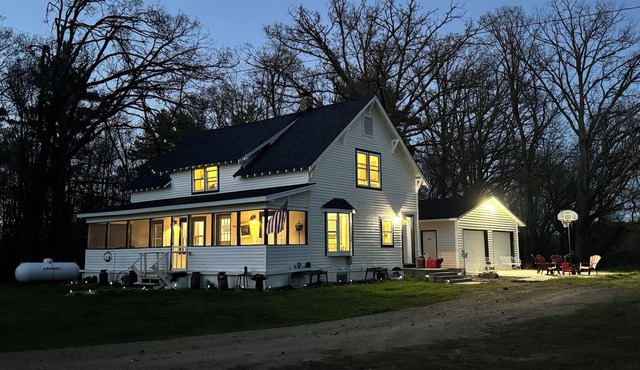 Secluded Farmhouse in Brainerd Lakes Area Large Yard with views