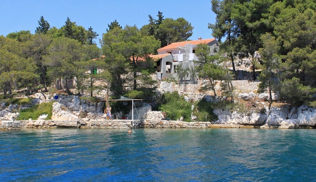 Secluded fisherman's cottage Lavdara, Dugi otok (K-8175)