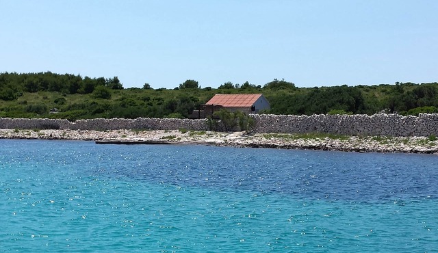 Secluded fisherman's cottage Cove Matuškovica, Pašman (K-11343)