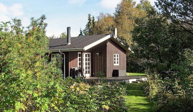 Secluded Forest Retreat at Gjol-By Traum