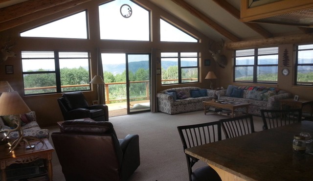 Secluded get away with stunning views
