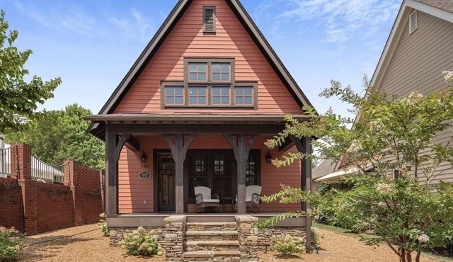 Secluded Getaway at Wayward Cottage