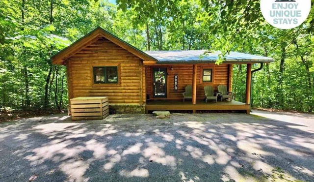 Secluded Getaway with Private Hot Tub!