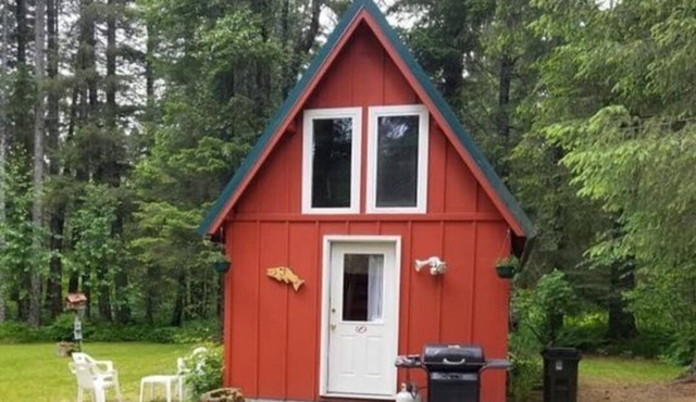 Secluded group of cottages close to town