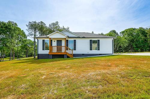 Secluded Guntersville Home Near Lake and Marinas!