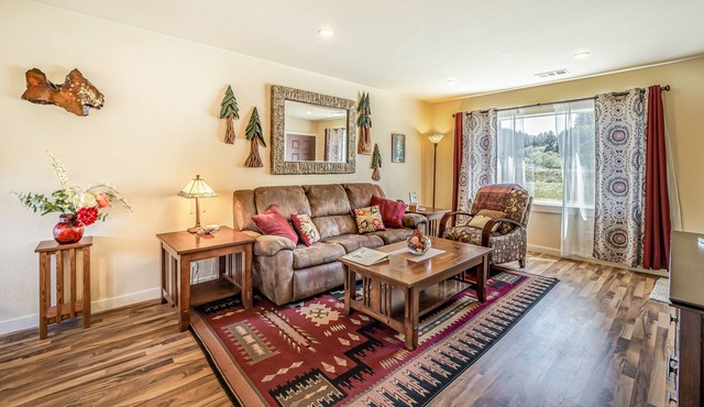 Secluded Home w/Mountain Views, Private Deck, W/D, Gas Grill, and Shared Firepit