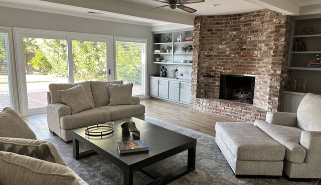 Secluded Home w/pool located 5 mins from American River