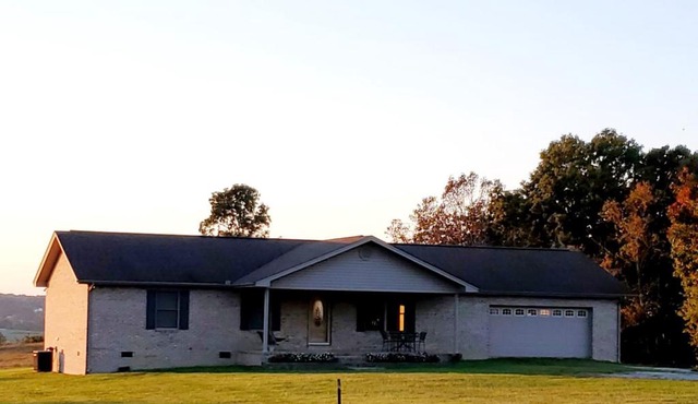 Secluded house on 60 acres close to Fall Creek Falls