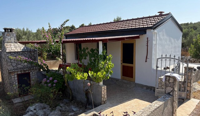 Secluded house with a parking space Cove Tudorovica, Korčula (K-11426)