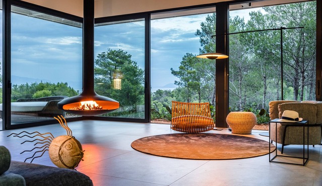 Secluded Hvar Villa | 4 Bedrooms | Villa Kucno Drvo | Short Walk to Beach