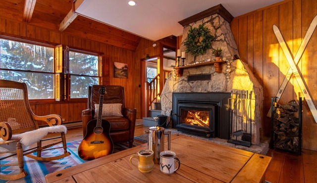 Secluded in the Woods, Hot Tub