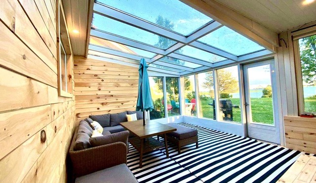 Secluded Lakefront Cottage in Prince Edward County Ontario for rent.