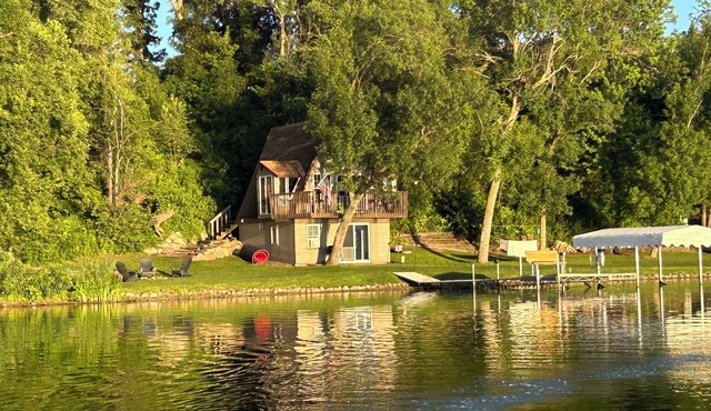 Secluded Lake Elysian Cabin Retreat – Private, Peaceful & Steps from the Water