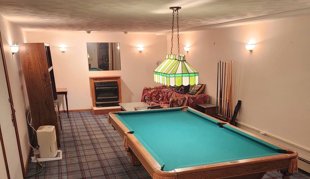 Secluded Lake Erie Retreat. Perfect for Large Family holidays!