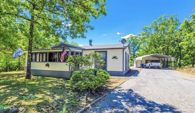 Secluded Lake Eufaula Getaway