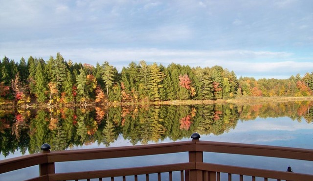 Secluded Lake House, Serenity Included