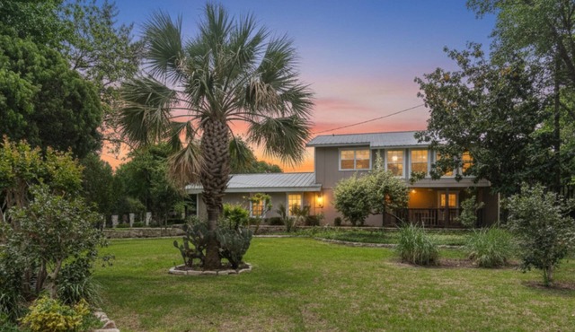 Secluded Lakehouse w/Private Cove Access | Foosball & Basketball Court | Family Retreat