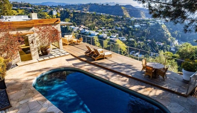 Secluded Luxury Retreat with Breathtaking Views in West Hollywood