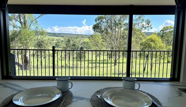 Secluded Luxury Tiny HomenAdventure awaits, Dogs and Horses Welcome