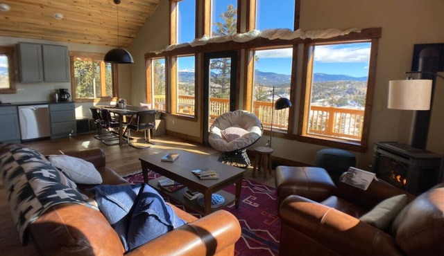 Secluded Modern Cabin On 10 Acres & Tarryall Creek