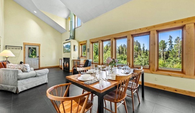 Secluded Modern Home on 132 Acres, 2 Miles to Purgatory Ski Area