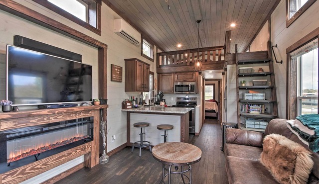 Secluded Morganton Tiny Home w/Grills!