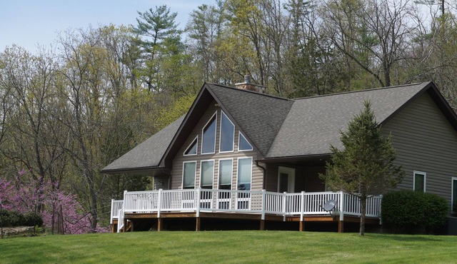 Secluded Mountain House near State College & Huntingdon, PA
