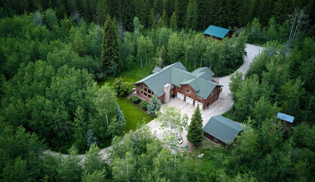 Secluded Mountain Home in the forest