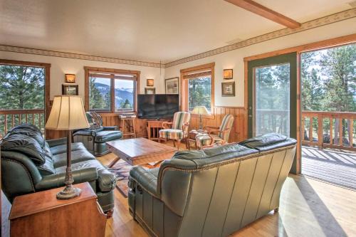 Secluded Mountaintop Home about 11 Miles to Helena