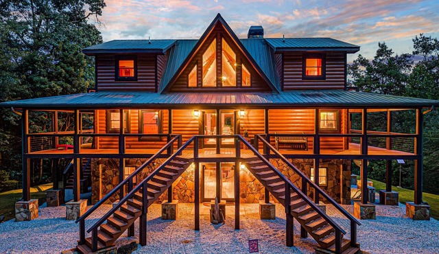 Secluded Mtn Cabin | Hot Tub & Private Dock