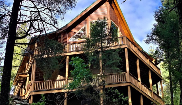 Secluded, Mystic Mountain Lodge w/cinema/arcade rm