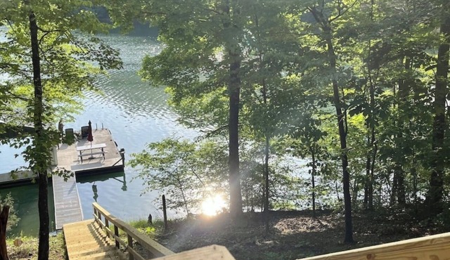 Secluded No Wake Cove - Private Covered Dock-Screened Porch-Kayaks
