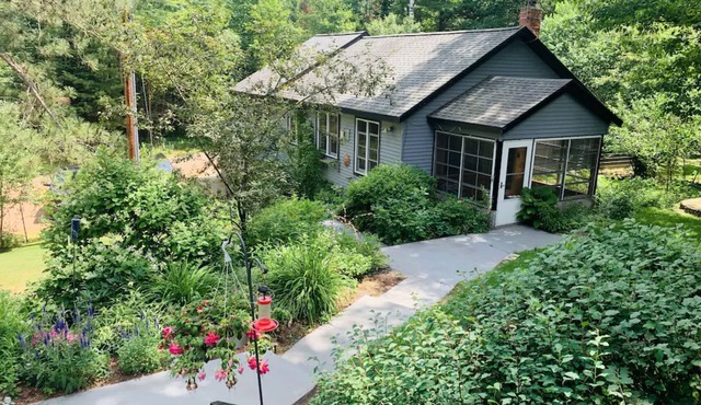 Secluded Northwoods getaway on beautiful Lake Nokomis