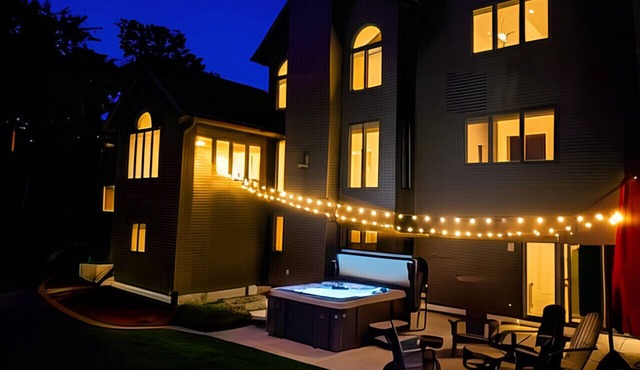 Secluded Oasis-Sauna+Hot Tub