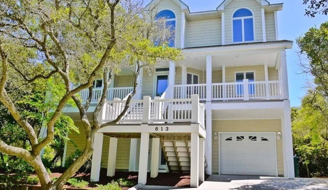 Secluded Ocean front home 7BR/5.5 BA with private pool, elevator, theater, gym