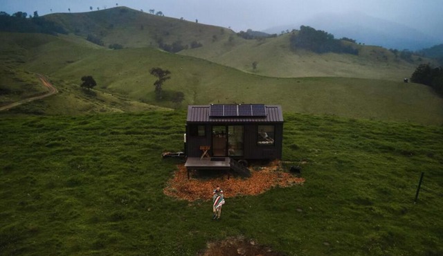Secluded Off-Grid Cabin Valley View - Pet Friendly - Sufjan
