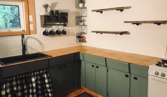 Secluded Off Grid Cabin in the Adirondacks