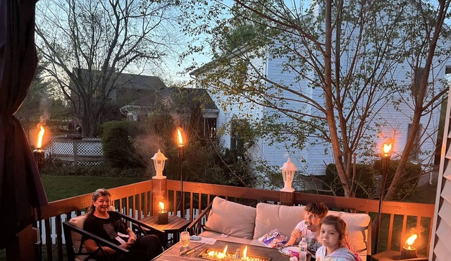 Secluded Paradise with Modern Look, Firepit, Theatre, and Resort Like Feel!