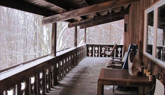 Secluded, Peaceful Mountaintop -- All Yours